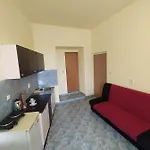 Lejlighed Dejan 3-free Parking Near Arena In Center, Near Bus, Train, Ferry, Airport Shuttle Pula
