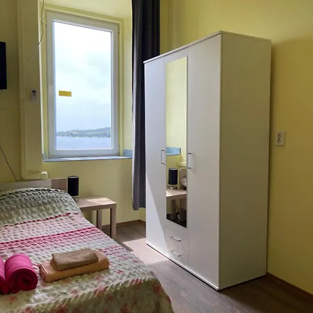 Apartment Dejan 3-free Parking Near Arena In Center, Near Bus, Train, Ferry, Airport Shuttle